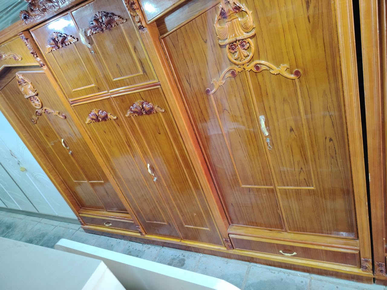 صاج عراقي تسكام سعر خاص يوجد بيع وشراء ومراوس ***********
