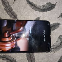هونر اکس9 • ١٢٨ جيجا • شاشه مكسوره