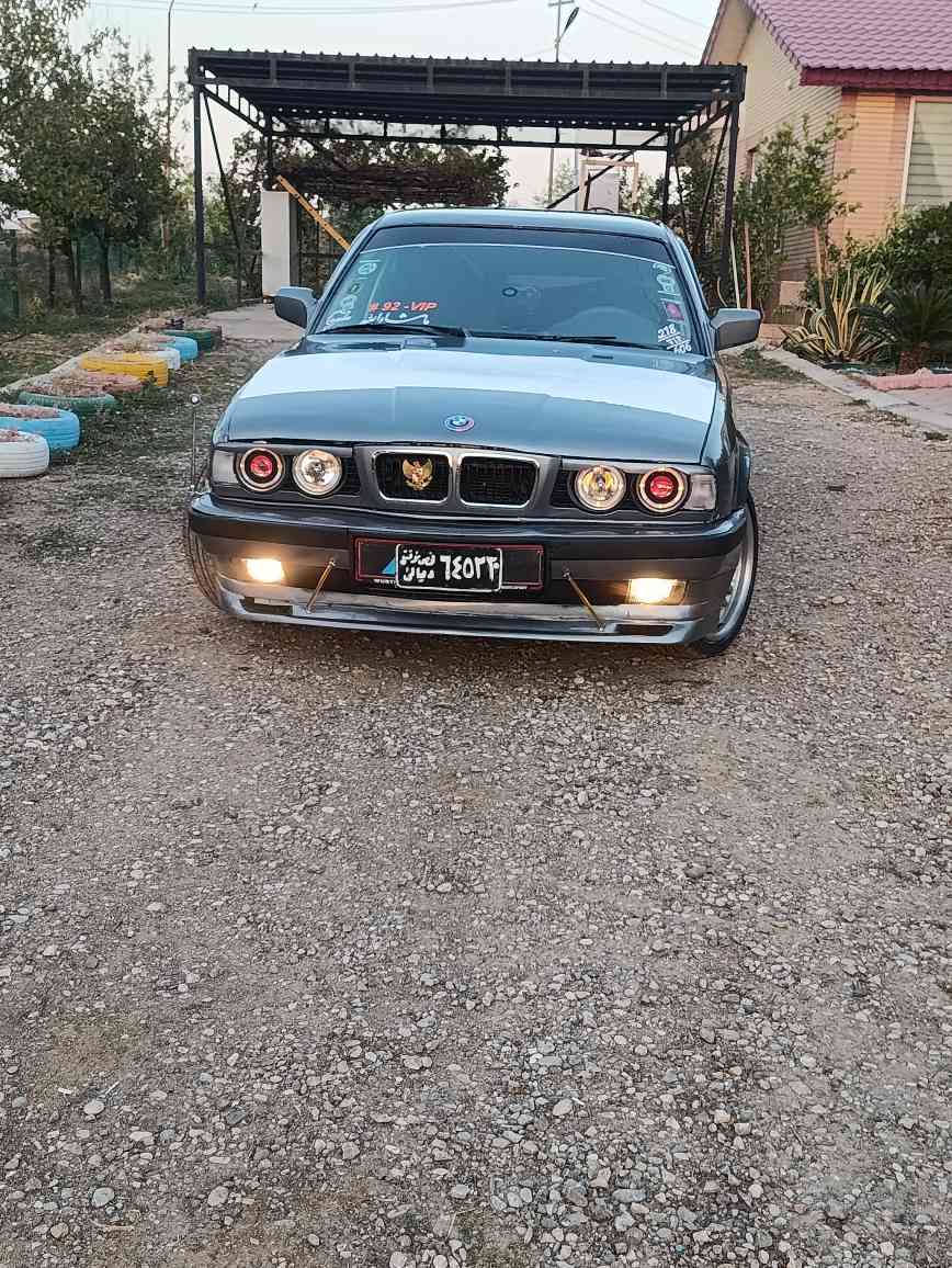 ئەدمین ❤
BMW525گێرحادی 
ئارم پلاستیک هەولێر 
ئارمو سەنەوی ئەسڵی بەشەرت 
سەیارەکە جایزە توندوو تۆڵە 
تاخم ویل M
دەحامی پشت و پێشی M 
جەم پێکی خەفیفی پێشی هەیە 
تەنیا فرۆشتنە گۆرینەوە ناکەم 
سحری 30$کەمێک مەجال 
تکایە مشتەرینی بێزارم مەکە 
بۆزانیاری زیاتر ژ.م*********** أربيل, العراق
