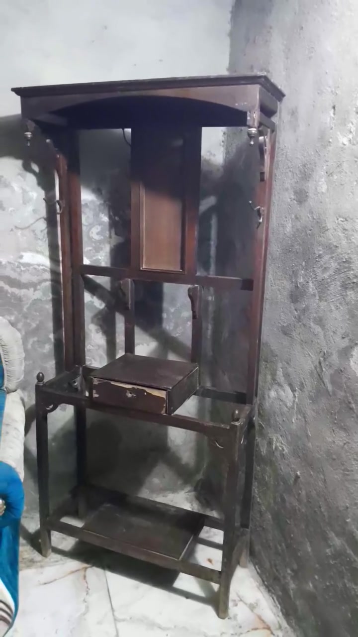 زاوية للبيع عمرهه اكثر من ميتين سنه 
مستارثهه عن اب وجد الاتصال بالرقم ***********هذا
