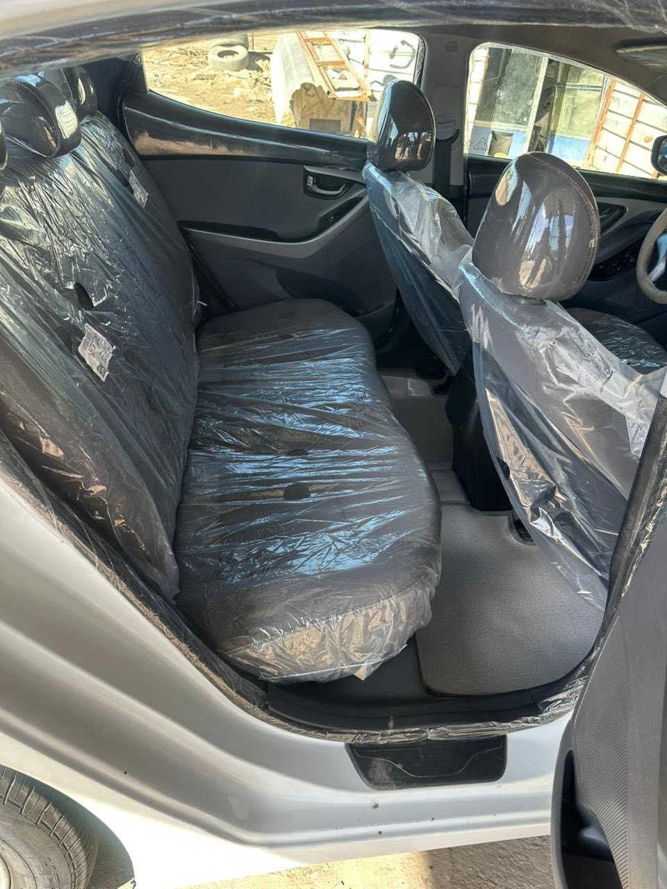 السلام عليكم النترا 2014 شكل ال 16 امريكي سياره جاهزه من كلشي من مكينه شادينه جديده السياره رقم بابل لسياره مال جناي سياره ضربته بنيد مبدل وشويه بالشاصي مليون اصبع وبيه مكانت صبخ بصيطه لا ضربه ولا تبديل ولا دواخل اني ابيع حزام بس هيه مو حزام مكينه 2000دوش جاهزه حداديه ومن كلشي مكاني بابل مركز المدينه معروضه ب 109 وبيه مجال اخوان ابيع حزام بس هيه مو حزام لا معجون ولا ضربات قويه ‭0781 913 8817‬
