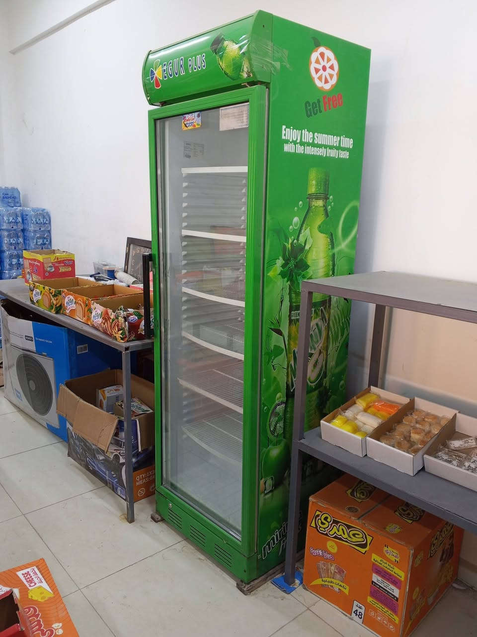 السلام عليك عارضات للبيع جدد احلى من الصور استخدام موسم واحد حجم كبير للبيع ومتوازي علبيع وبلعافية عالياخذهن العامودية 350  والمجمدة 450 شرط الفحص مكاني بغداد الدورة ***********
