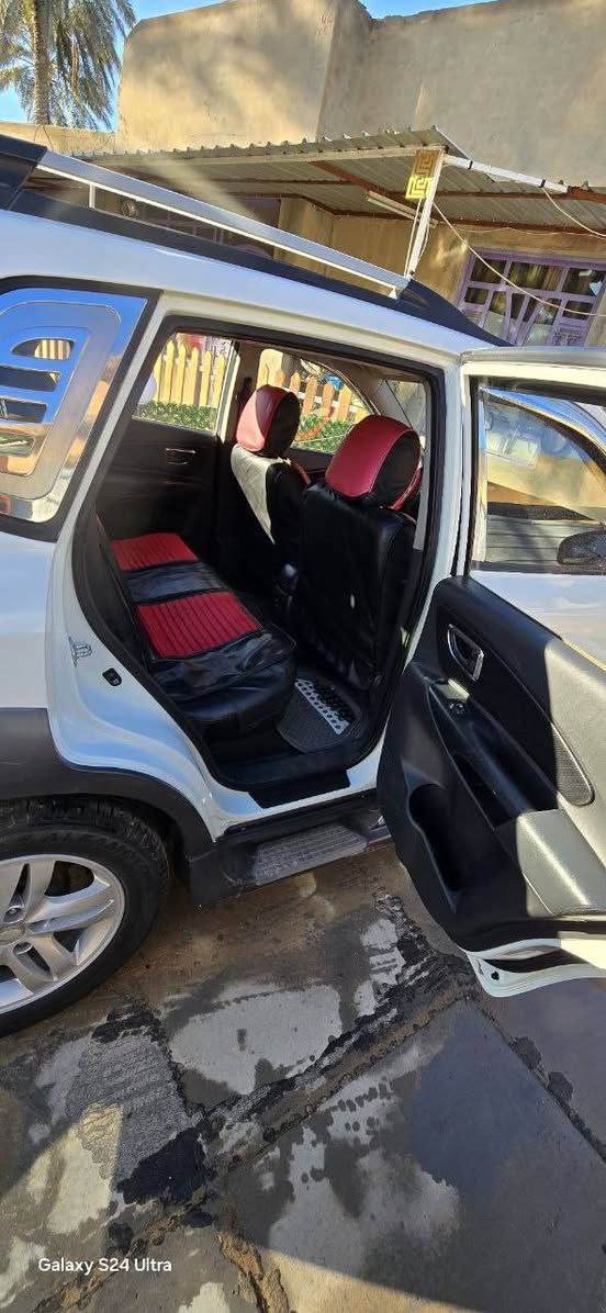 متاح سياره توسان موديل 2009 رقم بغداد سياره فول نضافه سعر 140وبيهه مجال ***********1
0776520819
