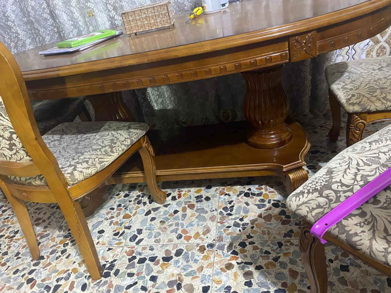 اغراض بيت للبيع  + كنتور خمس بيبان خشب عراقي مصبوغ رصاصي + اسرة ابو نفر عدد 2 + ميز مرايه ومراية


**إذا كنت صاحب هذا الإعلان وتريد حذفه لأي سبب، رجاءا أرسل رسالة إلى الدعم الفني**