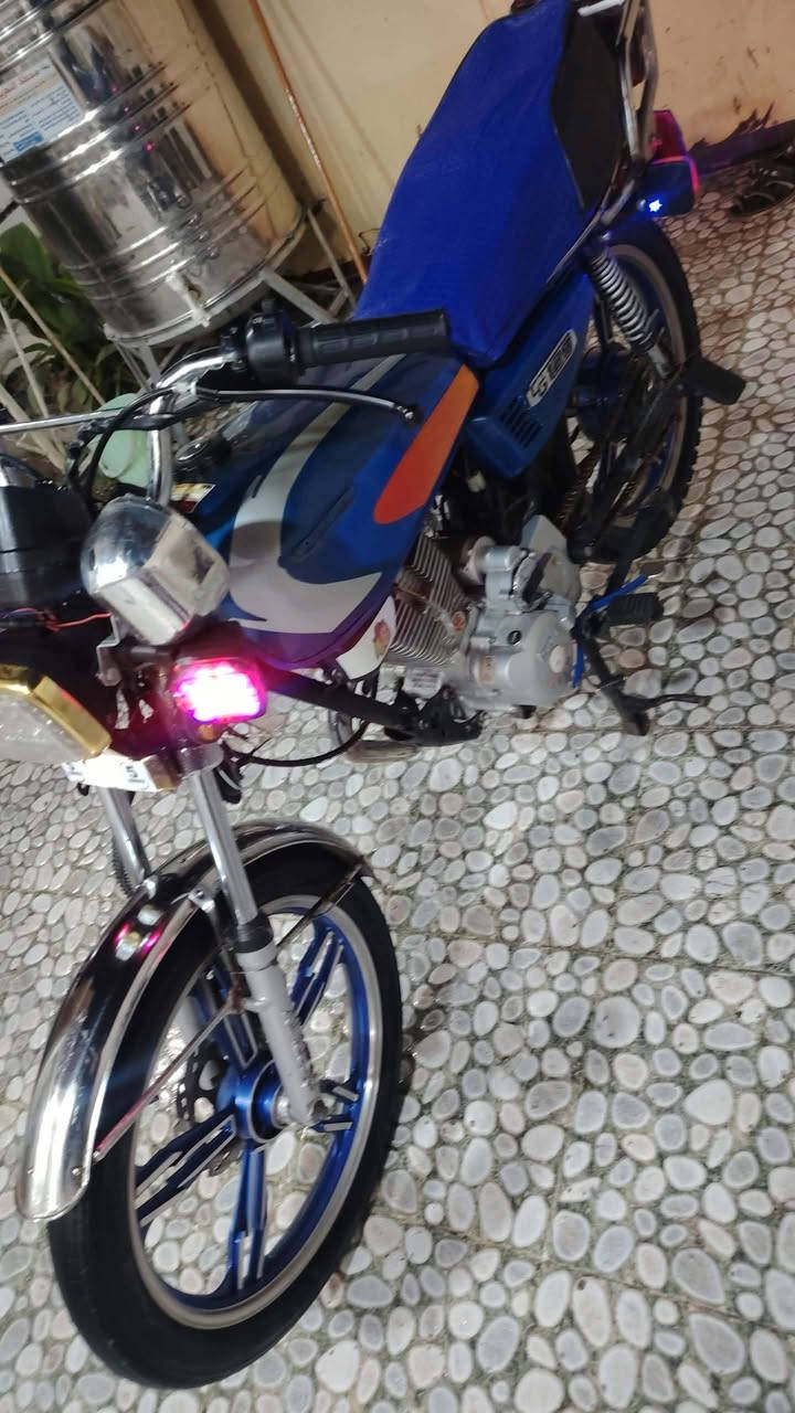 سلام عليكم دراجة البيع سيفون المكان ديالى بعقوبة مكلف بنشر هذا صاحبه رقم ***********
