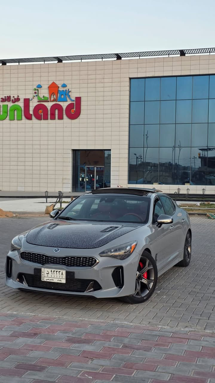 السلام عليكم  بيع سريع او مراوس حسب القناعه   
كيا ستنكر GT2  2018 اعلى فئه 
محرك ٦ سلندر توين تيربو   
حجم 3.3 توين تيربو 
القوة :- 370 حصان 
العزم :- 520 نيوتن متر 
تسارع 0 الى 100 :- 3.9 ثانية
رقم بغداد باسمي
ماشية 74 الف 

مواصفات :-2 GT معروفه فول 1/1
-بصمة + دخول ذكي 
‎بانوراما- 
-صندوق كهرباء بصمة و يفتح عن طريق الاشارة 
‎نقطة عمياء- 
-مري شفط 
-رادارات امامية + جانبية + خلفية
‎كشنات حضن-+ منفصل 
‎مرايات تعتيم ذاتي- 
-لايتات الأمامية 4عدسات LED اتو متحرك مع ستيرن 
-بگ لايتات LED
-لايتات الداخلية LED
‎شفتات ستيرن- 
‎داتاشو- 
‎جنطة كهرباء شفط-
-انارة الترحيب اثناء فتح الابواب
-مري قلاب
‎هاند بريك بصمة-
‎حساسات امامية خلفي مع توقف ذكي-
‎قيادة ذاتية- 
‎تنبيه خروج مسار- 
‎نظام بريك 6 بستم Brembo‏‎-
‎‏‎‏‎شاحن هاتف (امامي وايرلس/خلفي-
‎نظام كار بلي وايلريس-
‎‏‎تغيير صوت الاكزوزت من شاشة الاعدادات-
‎‏‎‏‎  ( عالي ، وسط ، منخفض ) 
‎‏‎‏‎خزن كشنات ميموري Set 1/set2-
‎‏‎‏- كشن (جلد+اماميات كهربائي+تدفئه)
‎‏‎‏‎ستيرن  D (تحكم كامل+كير+مثبت سرعة)-
‎‏‎‏‎مري (ترحيب+تحكم+كاميرا +اشارات+شفط)-
 ‎‏‎‏‎تبريد قطعتين الخلفي منفصل + امامي منفصل‏‎‏‎- 
-اوتو ستوب Auto Stop
‎‏‎‏‎خمسة انظمة قيادة- 
‎‏‎‏(Smart+Eco+Comfort+Sport+Custom)

مكان السيارة الرمادي
للاستفسار ***********

