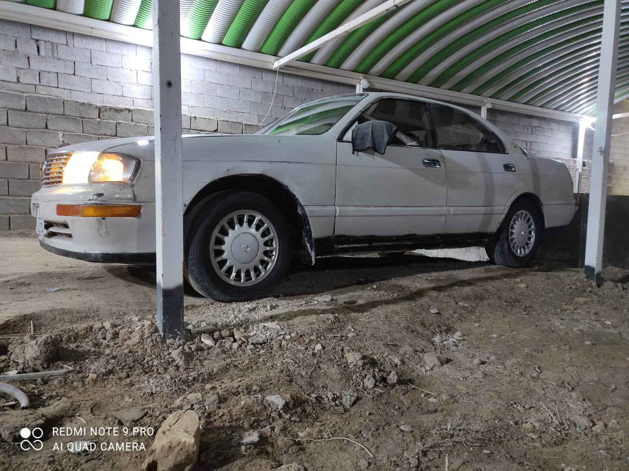 السلام عليكم 👋
بطة متصل للبيع او مراوس ✨

رقم بغداد انكليزي بسمي 👍

تحويل ثاني يوم ✍️
السيارة بيهة مشكلة بل گير 
ابيع گير گايم 
مكينة خير من الله 
دواخلهة نضيفة 
شاشة تاب لمس 

مكانها واسط الكوت 
السعر 45 وبيها مجال بسيط 

***********
