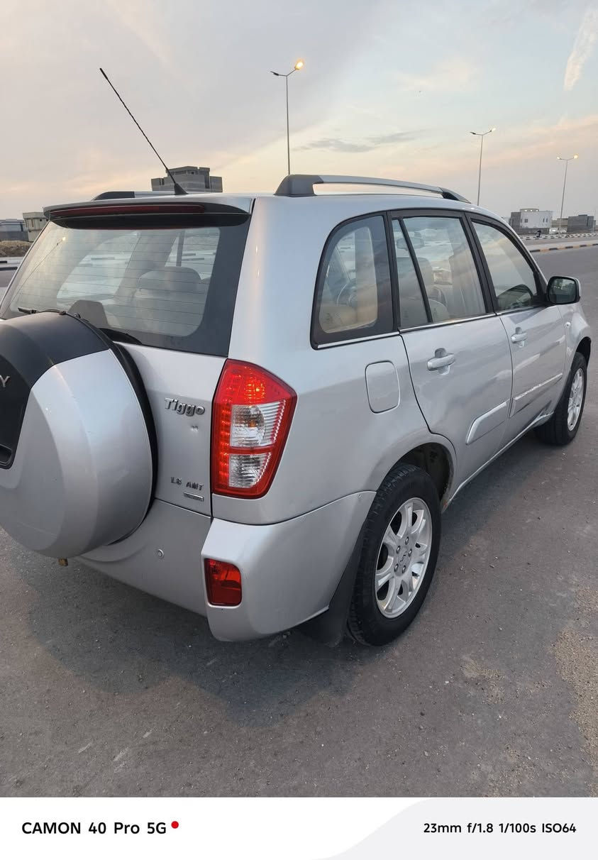 السلام عليكم تيكو، موديل 13 سياره حلوه كير ومحرك، سياره كفاله ما عدا الباب بشويه صبق سياره تحويل مباشر السنويه 29 سياره، ماشيه 136 رقمها بصره العنوان مقابيل ياسين خريبط سعر 65 وبيها مجال بسيط ***********
