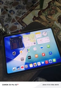 ايباد ١١ برو m4 ما مشخوط ابد نظيف بطاريته ٩١ السعر ٩٥٠ بي مجال بسيط تو...