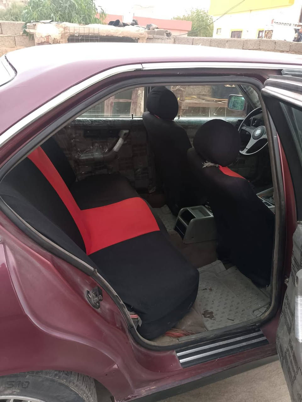 سلام عليكم
بي أم 520

موديل 88

رقم صلاحدين 

كير عادي 

محرك كبس 

4تيارت جديد 

سياره كعده حلو 

عليها اديامه كامه من محرك فتبام 

نزلات كهربايات كله عليها ايدامه كاملة مانقصها شي خير من الله

سعر 43بي مجال *********** مكان سياره كركوك
