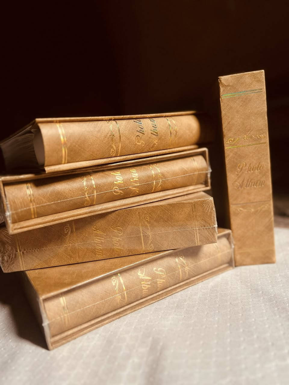 Photo Album - لأن الذكريات لا تُنسى مو كل الصور تنحفظ بالموبايل...
بعض الذكريات تستحق ألبوم يليق بها
Photo Album
تصميم أنيق • جودة عالية • مثالي للهدايا
#ذكريات #ألبوم_صور #هدايا #تصميم_فاخر
توصيل لكافة محافظات العراق


**إذا كنت صاحب هذا الإعلان وتريد حذفه لأي سبب، رجاءا أرسل رسالة إلى الدعم الفني**