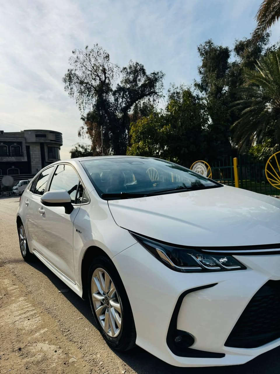 السلام عليكم كورلا هايبرد فول موصفات كشن كهرباء السياره ماشيه 2900 كيلو كفاله عامه اخت الزيرو السياره مديل 2025 العنوان بغداد زيونه ***********
