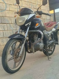 هيوشه • ٢٠٠ • ٢٠١٥