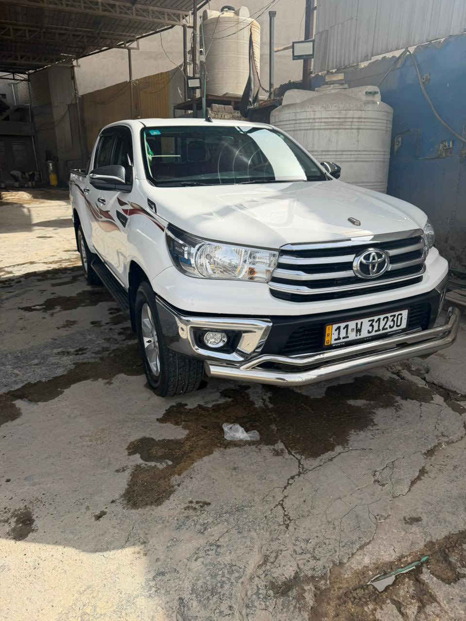 السلام عليكم ♥️
2020 
هايلوكس فور ويل 4x4
سياره اتحدة سيارة بنضافتها جديدة جديدة بكل معنا الكلمه ✅
مواصفات الفور ويل معروفه
كير محرك كفاله شرط ترايك للسعودية ⚙️
كهربائيات كامله من كل نواحي ومابيها اي نقص⚡️
السياره ماشيه 118 الف k 🚘
سياره كفاله عامه من كلشي والسونار كدامك🛂
زوج تايرات جديدة صدر جديد سيازه جديدة من كل نواحي ♥️

رقم بغداد باسمي تحويل مباشر 

السعر : 275 وبيها مجال حك جية 

مكاني بغداد 📍:
***********☎️
