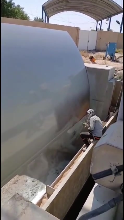 🏗️ شركة القمة للمقاولات العامة

تقدم شركة القمة للمقاولات العامة خدمات العصف الرملي والطلاء الصناعي، وتنظيف الخزانات النفطية والواجهات، باستخدام أحدث المعدات والتقنيات لضمان أعلى مستويات الجودة والدقة.

🔧 خدماتنا:
✅ تنظيف الخزانات النفطية وإزالة الصدأ والترسبات والشوائب.
✅ تنظيف الواجهات الحجرية والمرمر وإعادة مظهرها الطبيعي.
✅ تنظيف وصيانة الشيش والهياكل الحديدية وإزالة الصدأ والدهانات القديمة.
✅ تجهيز الأسطح قبل الطلاء أو العزل لضمان أفضل تماسك وجودة.
✅ أعمال الطلاء الصناعي والحماية للأسطح المعدنية.
✅ تنفيذ أعمال تخطيط الطرق والمواقف باستخدام دهانات عالية الجودة ومطابقة للمواصفات.

⭐ لماذا تختار شركة القمة؟
✔️ خبرة واسعة في أعمال العصف الرملي والطلاء الصناعي.
✔️ معدات حديثة وتقنيات تنفيذ احترافية.
✔️ الالتزام بمعايير الجودة والسلامة.
✔️ سرعة في الإنجاز مع دقة عالية وأسعار منافسة.

📞 للتواصل والاستفسار:
***********
***********
