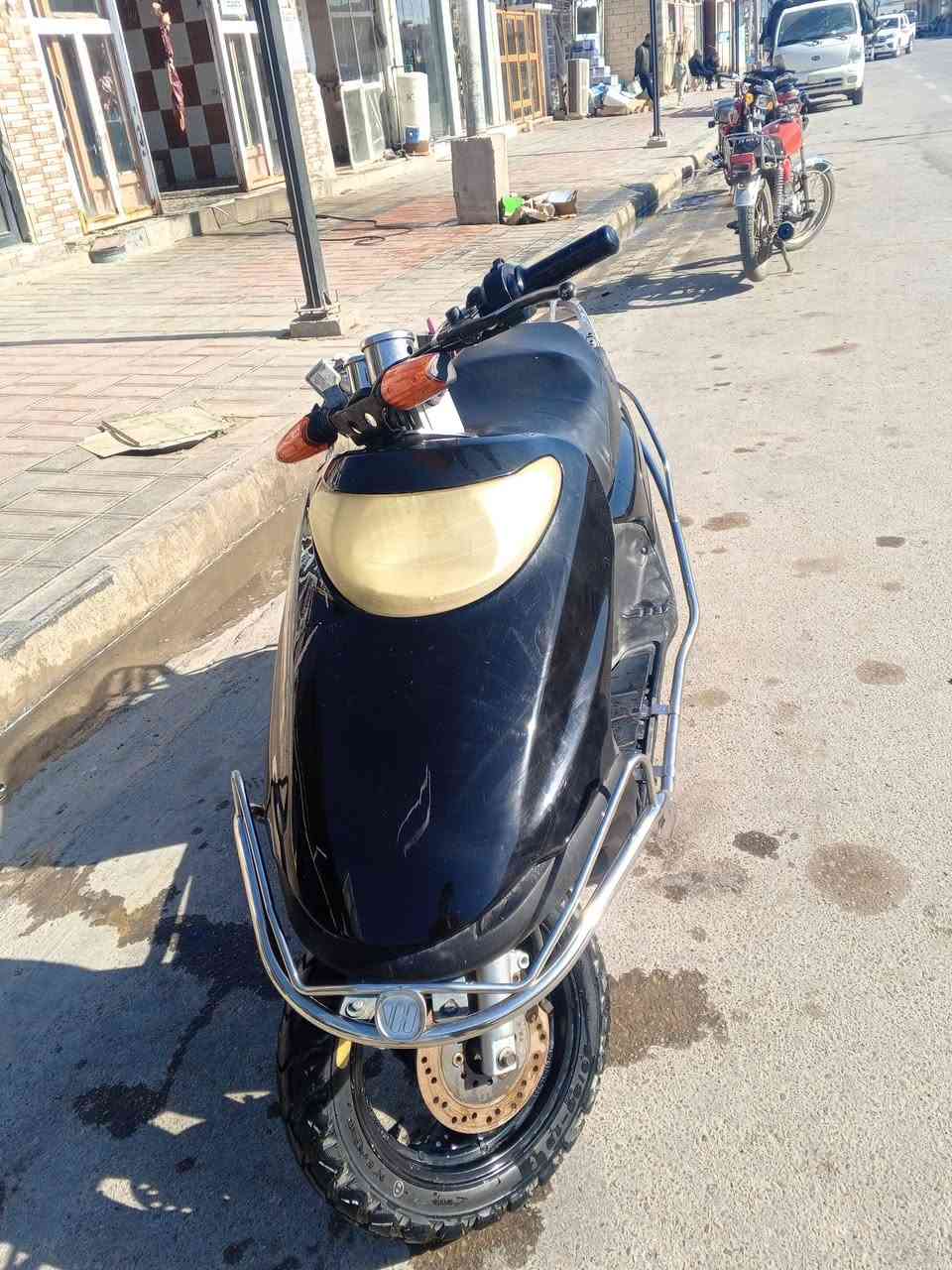 دراجه اسبيسي لبيع مكان الاحرار ***********
