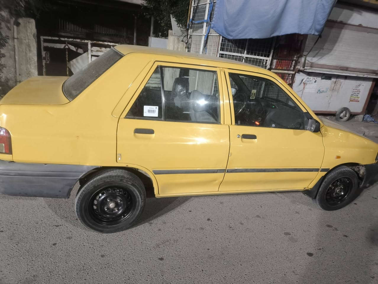 سايبا 2015 صدر تايرات كلها جديده مكينه نضيفه مابيها اي نقص ناعمه شواصي مابيهم اي فطر سياره جديده ماناقصها اي شي ب45 وبيها مجال شي بسيط رقم انكليزي جديد 
***********
