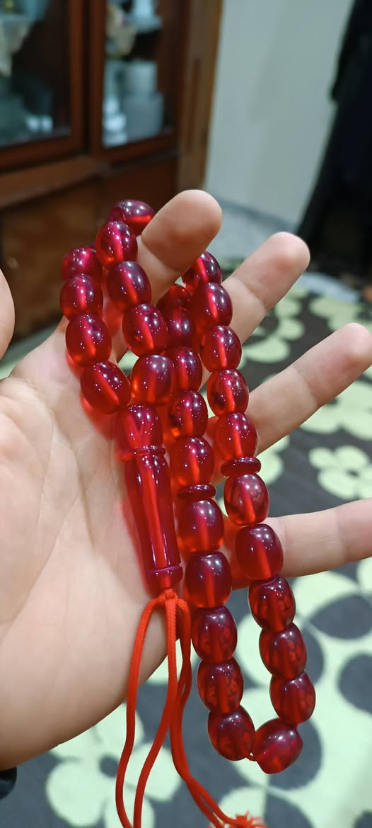 كترنا الصور من شدة الجمال افغاني انتيك.
على الأول ربي يتهنى صاحب النصيب لعيونكم.📿🌹📿🌹📿


**إذا كنت صاحب هذا الإعلان وتريد حذفه لأي سبب، رجاءا أرسل رسالة إلى الدعم الفني**