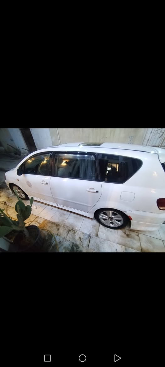 بسم الله الرحمن الرحيم
للبيع موديل 2001 
باب السايق تصليح و قطعتين تبديل

115$
وبيه مجال

***********
