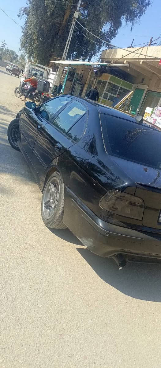 للبيع او مراوس بجارجر بي ام صقر موديل 2000 كراسي كهرباء فتحه تايرات جدد ويل رياضي سياره جائزه من كلشي ***********
