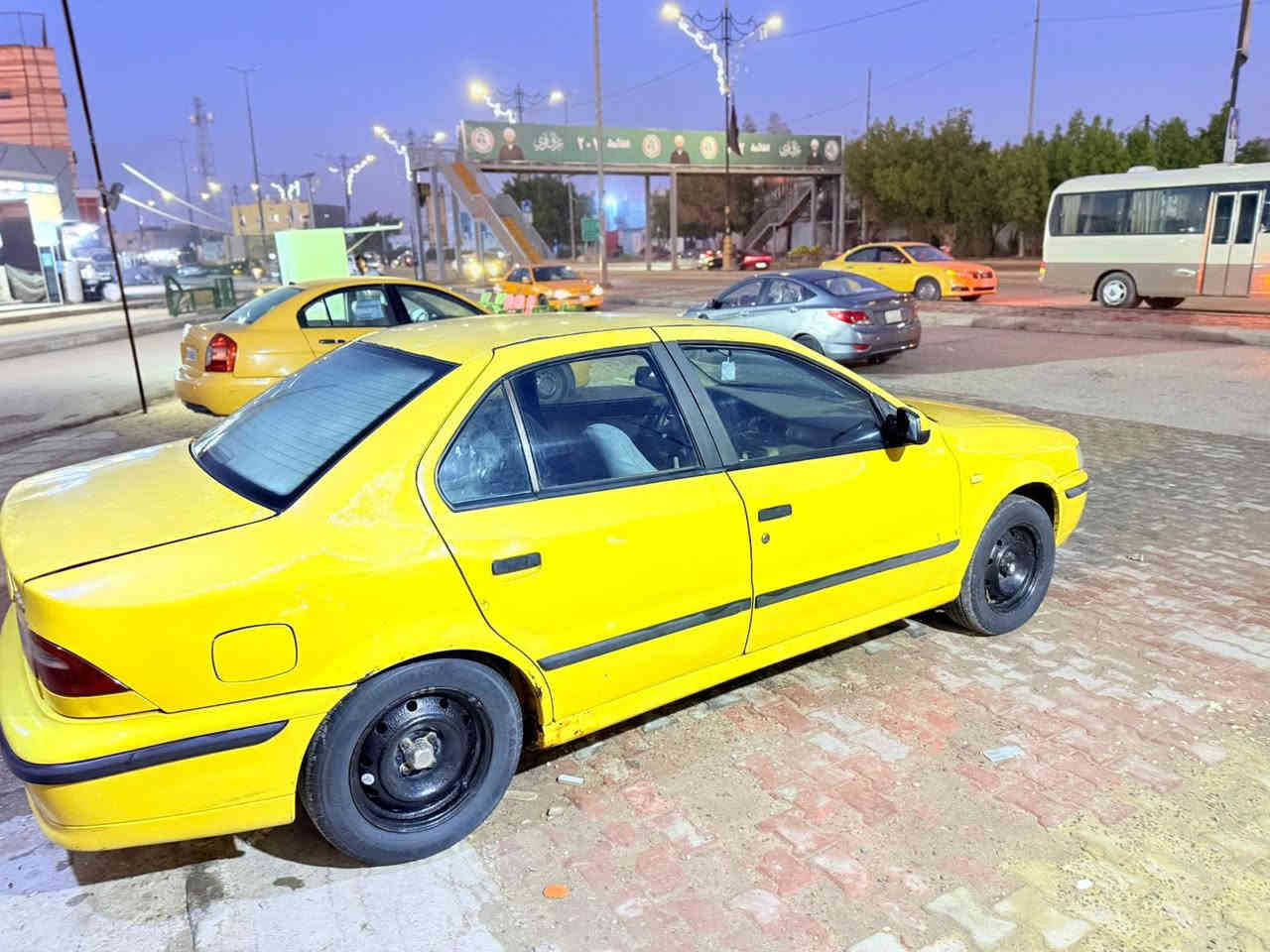 السلام عليكم سمند 2012 رقم ذيقار بأسمي جاهزه كير مكينه حداديه تبريد 
كله شرط هيئه وغرائم مصفره سنويه جديده
السياره جاهزه من كل النواحي المكان السماوه المركز السعرر 29 وبيهه مجال 
للاستفسار ***********
