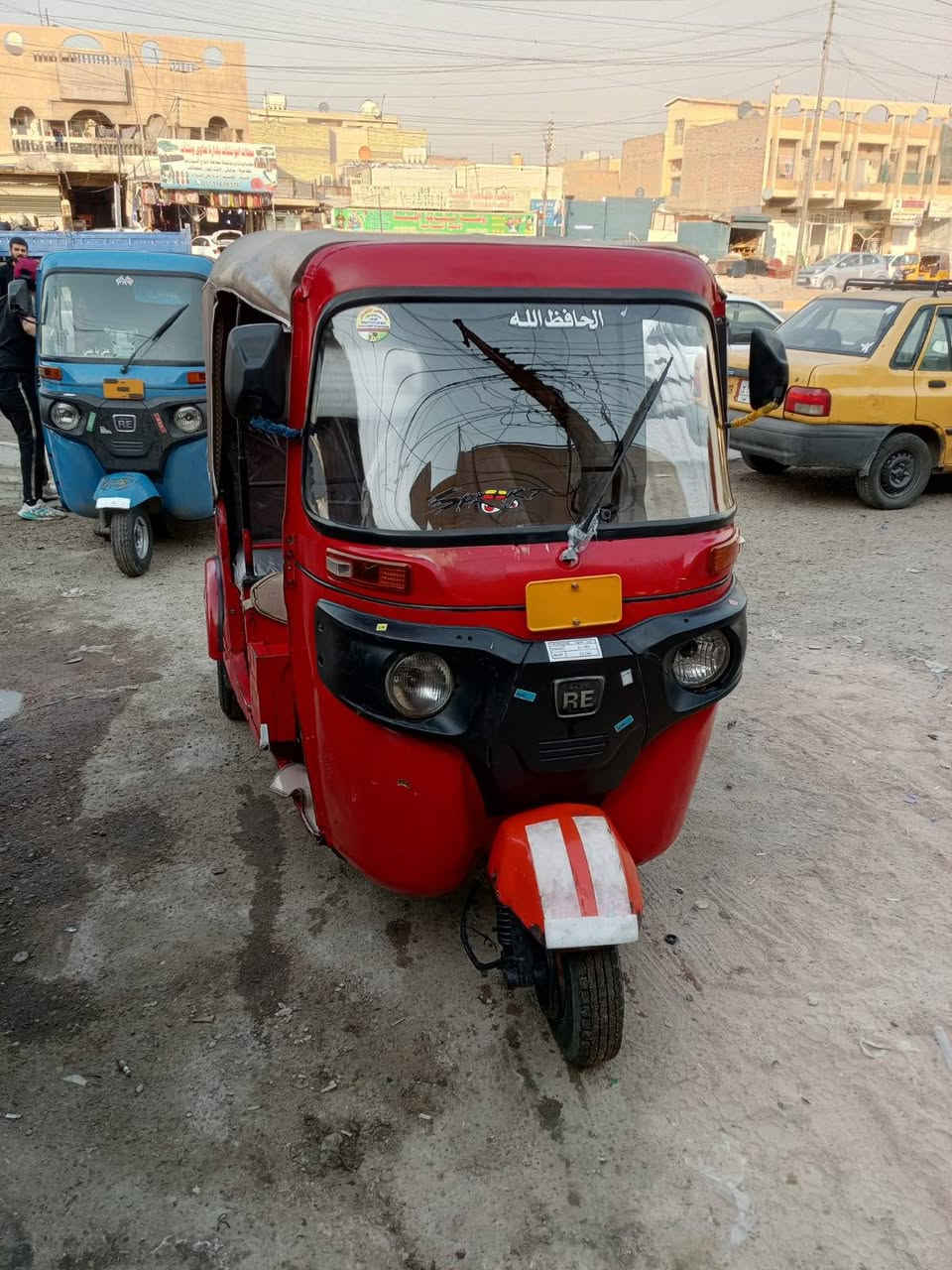 تكتك للبيع موديل 17 مابيها اي نواقص مكينه مان 20 بوشه ويستم مجفت بس الغد بي معجون تخم
تايرات كبل لشارع سعر 4 وبيها مجال حك جيه ***********
