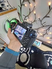 كاميرا • جديدة • شاشة عملاقة