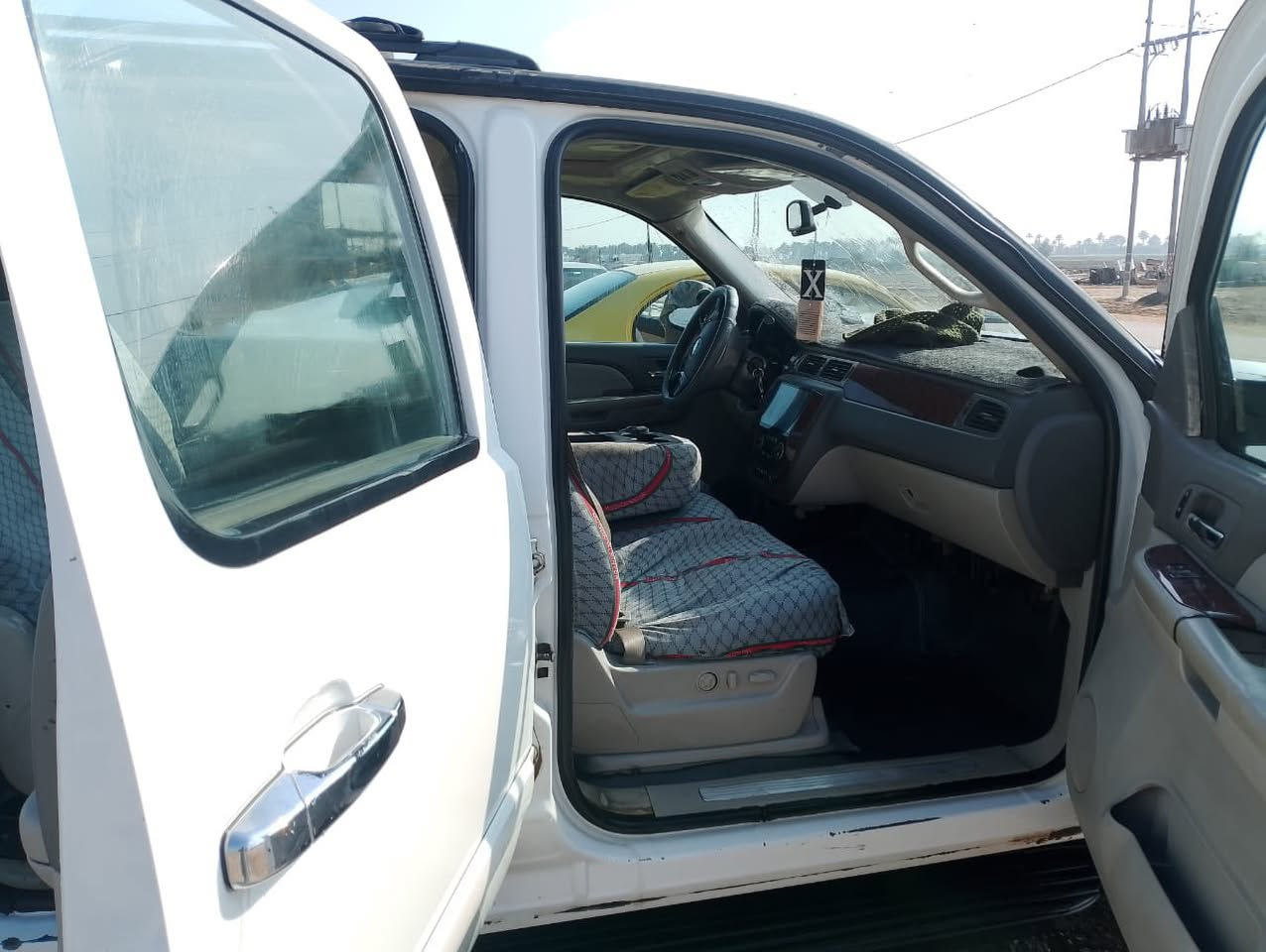 ضرر امريكا جاملغ سايق وبنيد 
خياسات بالبيبان السايق وبصف السايق 
الباقي كفاله من ضربه ولصبغ ونقل جثه وكصه
سياره مكينه وكير بشرط 
السياره خطها حله بغداد 
رقم واسط اجره 3 ارقام مميز ارقام نكليزي جدد سنويه 2030 سياره كامله مكمله تشغل وتطلع 
سعر 140$ وبيها مجال
تواصل ***********
