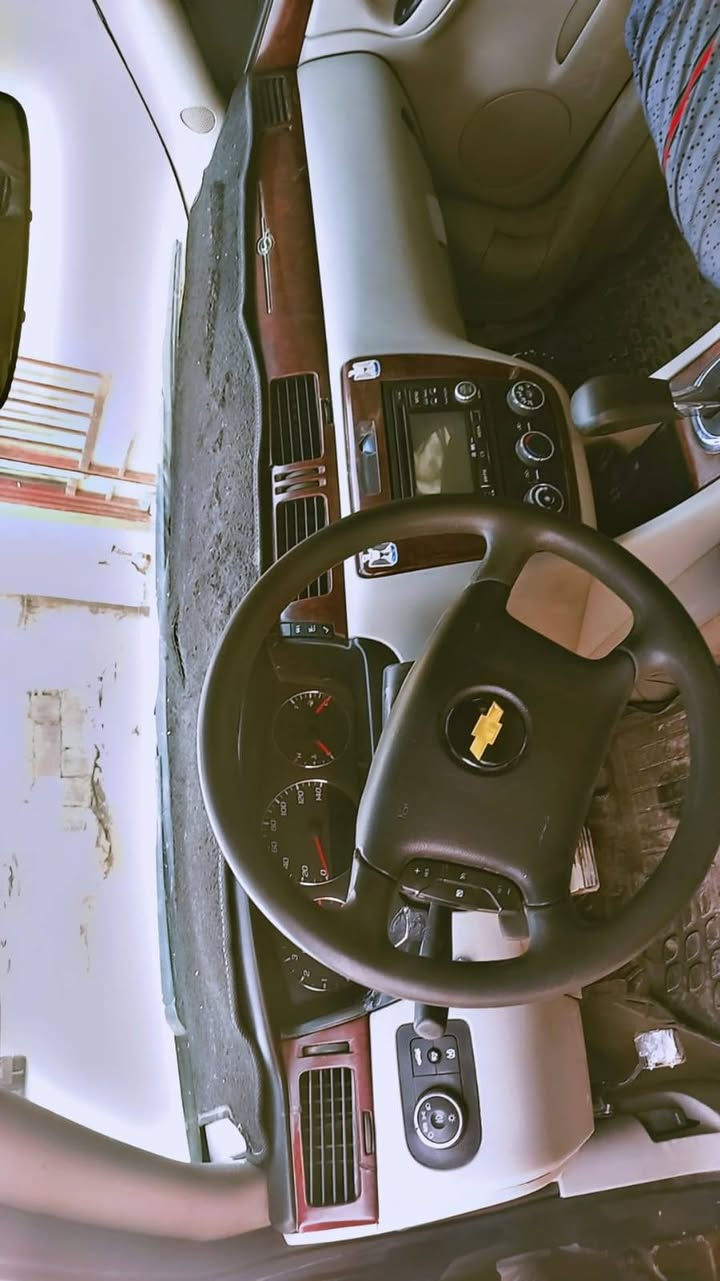 السلام عليكم سياره باسمي التفاصيل اتصل *********** مكلف بالنشر
