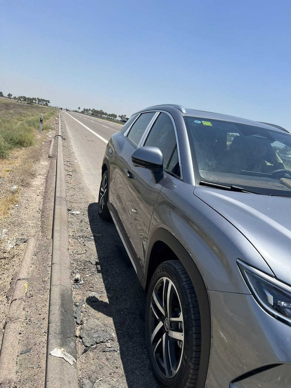 سونك  ال   song L  فلاك شب
اعلى فئة 2025 فول مواصفات
رقم بغداد مكفولة كفالة عامة 
ماشية 1200 km
1.كرسين كهرباء +تدفئة تبريد
٢.شاحن وايرلس 
٣.بانوراما 
٤.شحن ١٢٠
٥.كامرات عدد 5
٦.الارضيات مغلفه
السيارة بأسمي ومرقمة وكاملة تحويل ثاني يوم

رقم صاحب سيارة***********
