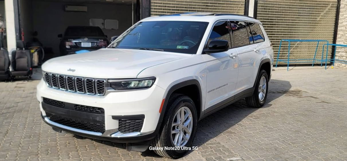 لاريدو
7 راكب 
مواصفات موضحه بالصور
داخل تغليف 🎁 
بدون قطره صبغ 

مكفول من غرق 

ماشي 5 الف 
سيارة كارتون كفاله من صبغ
فقط شباك دعاميه 
تستلم وكاله مطلقه 
بيع مستعجل.                     السعر 315$

داخل كتاب شهداء بصره 
مرقم وكامل لوحات 
وكاله عامه باسم المشتري 
ستفسار على رقام ***********
                                                  
***********
