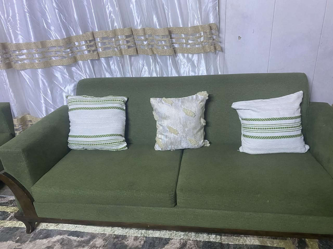 تخم تركي درجة اولى مابي اي ضرر ونضيف كولش 9 مقاعد التواصل على هذا الرقم ***********
