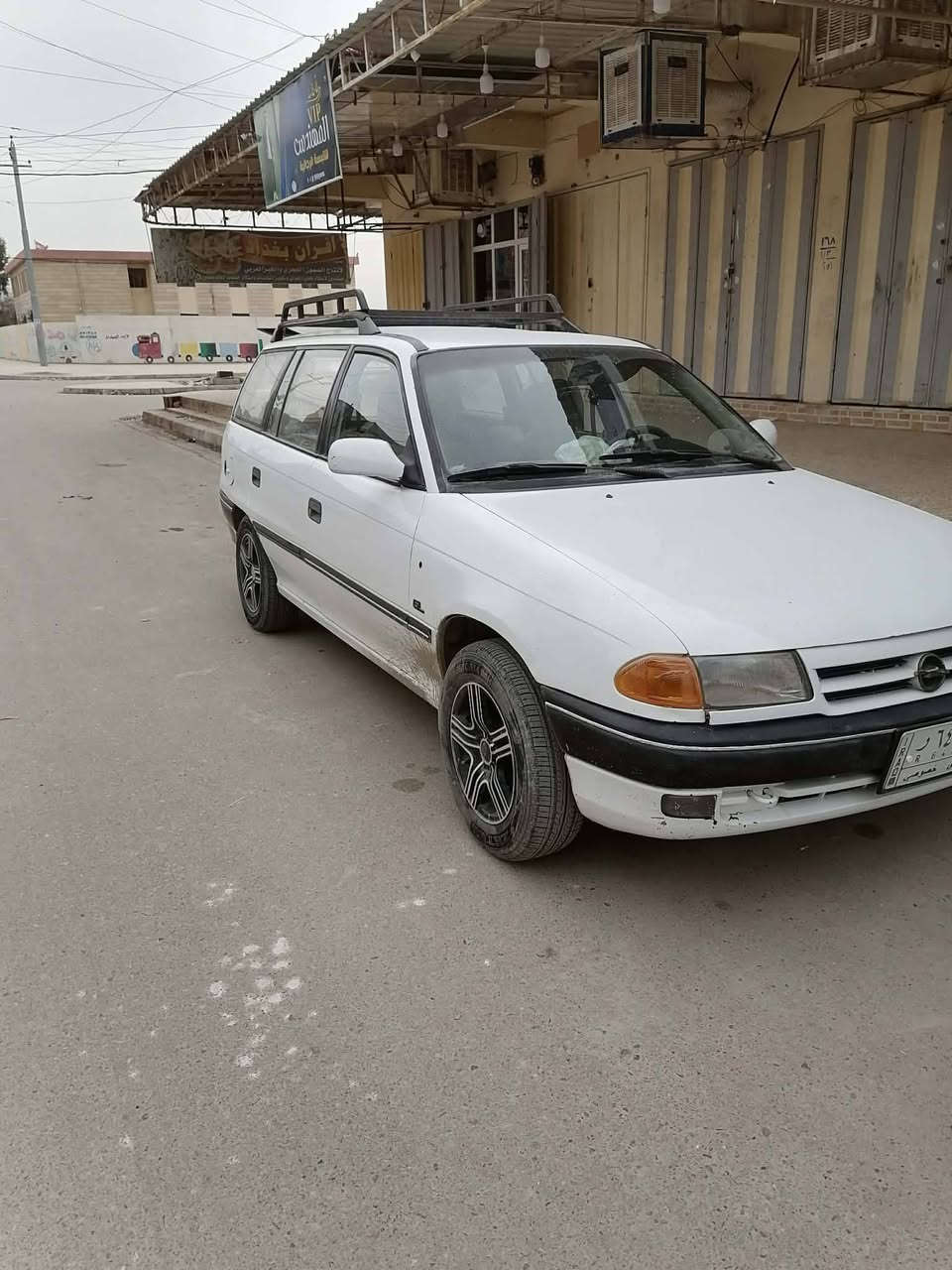 استرا موديل92حجم16رقم نينوى الماني
سنويه عضم 2028بسمي شرط التحويل كابون بانزين 
مكينه وكير شرط+كهربايات كلها شرط 
ستيرن بور +باتري جديد +طخم تاير جديد 
مصلح دواير ودوسات فقط بدون ضرر شرط 
مكان موصل الايسر ***********
#السعر51_بي_مجال +شراي اتصل خاص ماجاوب
