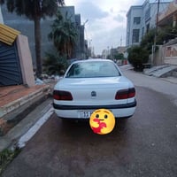 اريد امراوس ابل استيشن كون نضيفه رقم جديد وهزه جديده  الرقم 0772899709...