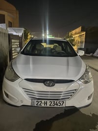 توكسون 2012 للبيع محرك 2000 سنويه بطاقة بانزين صدر امامي خلفي جديد شرط...