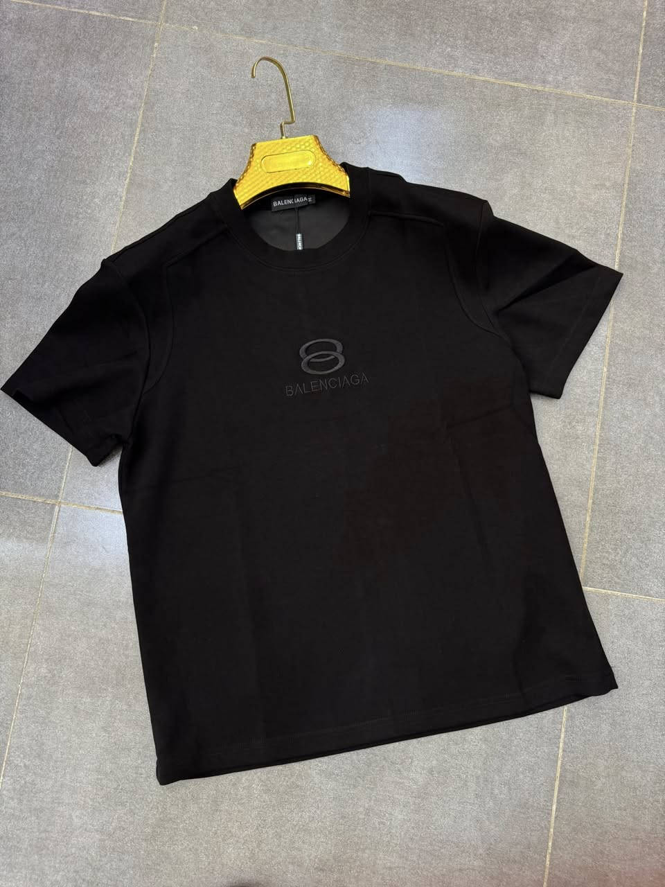 ازياء ايبو 🫡

بدي ماركه  (BALENCIAGA)👌🔥

قياسات// 3XL………M

العنوان // طوز خورماتو .. داخل مجمع عماره الشريف📍📍

للاستفسار// 
وتساب 👈***********☎️
 
توصيل جميع محافظات 🚙
