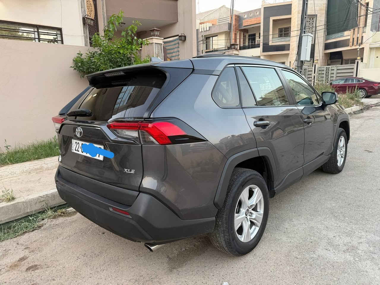 تيوتا راڤ 4 -2021 XLE
محرك 2500 بنزين فقط 
وارد اميركي
فول مواصفات 
فتحه سقف
شاشه كبيره
تشغيل بصمه
بصمه ابواب لمس
سايد بريك كهربائي
انضمه قياده
نظام اوتو هولد
تحكمات ستيرن
كامره خلفيه
حساسات
رادارات
لايت LED
كشنات مخمل
كشن امامي كهرباء
كشنات خلفيه قلابه
جنطه كهرباء
حادث شبرين بالصندوق موضح في الصور
تعديل بارد باب الخلفي موضح في الصور 
ارباكات سليم
سيارة باسمي هزه وفحص جديد 
العنوان : موصل الجانب الايسر
***********
