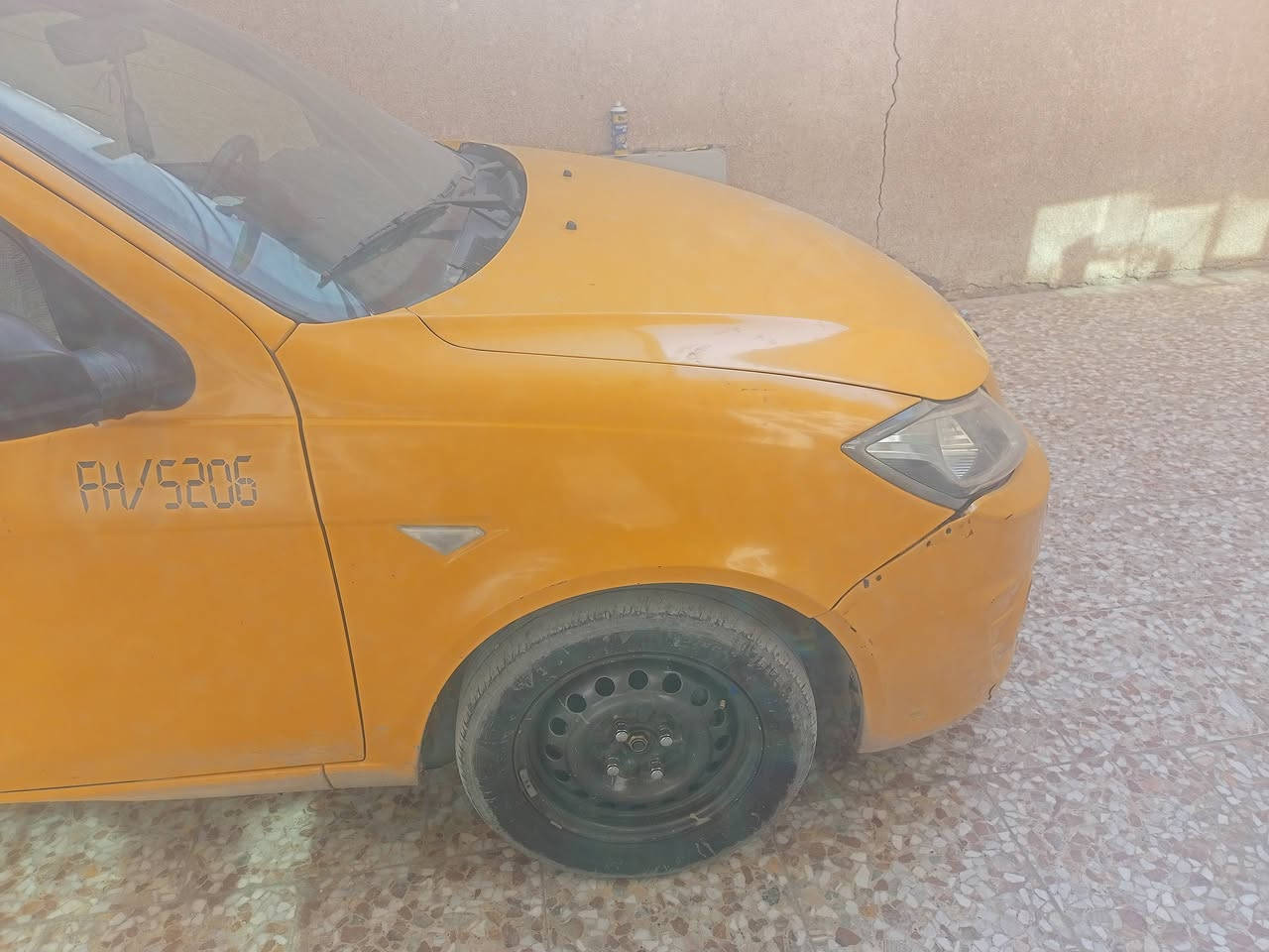 سلام عليكم ساينه موديل 19 مكفوله من الصبغ ول ضربه   تبريده شغال خير من الله حداديه كامله ربع متصف عليه منضومه غاز سياره حره  مكينه بيهه تنقيص عنوان سياره بغداد بلديات  السعر 58بيه مجال قليل *********** واتساب موجود
