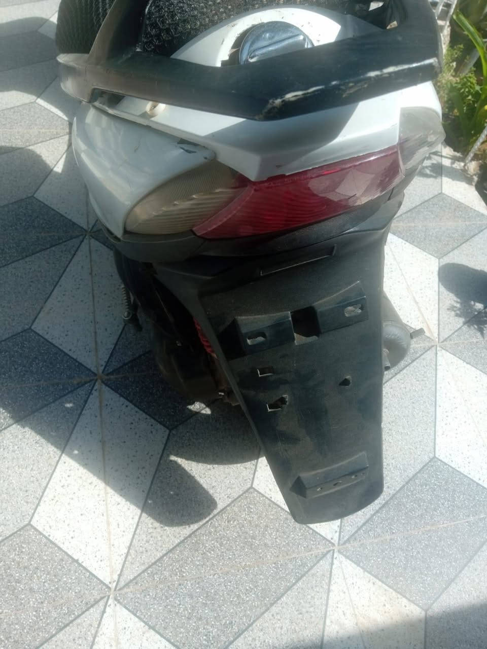 السلام عليكم دراجة ماكس ١٤٠ سعر ٢٥٠ وبيه مجال ديالى جديدة الشط الشارع العام


**إذا كنت صاحب هذا الإعلان وتريد حذفه لأي سبب، رجاءا أرسل رسالة إلى الدعم الفني**