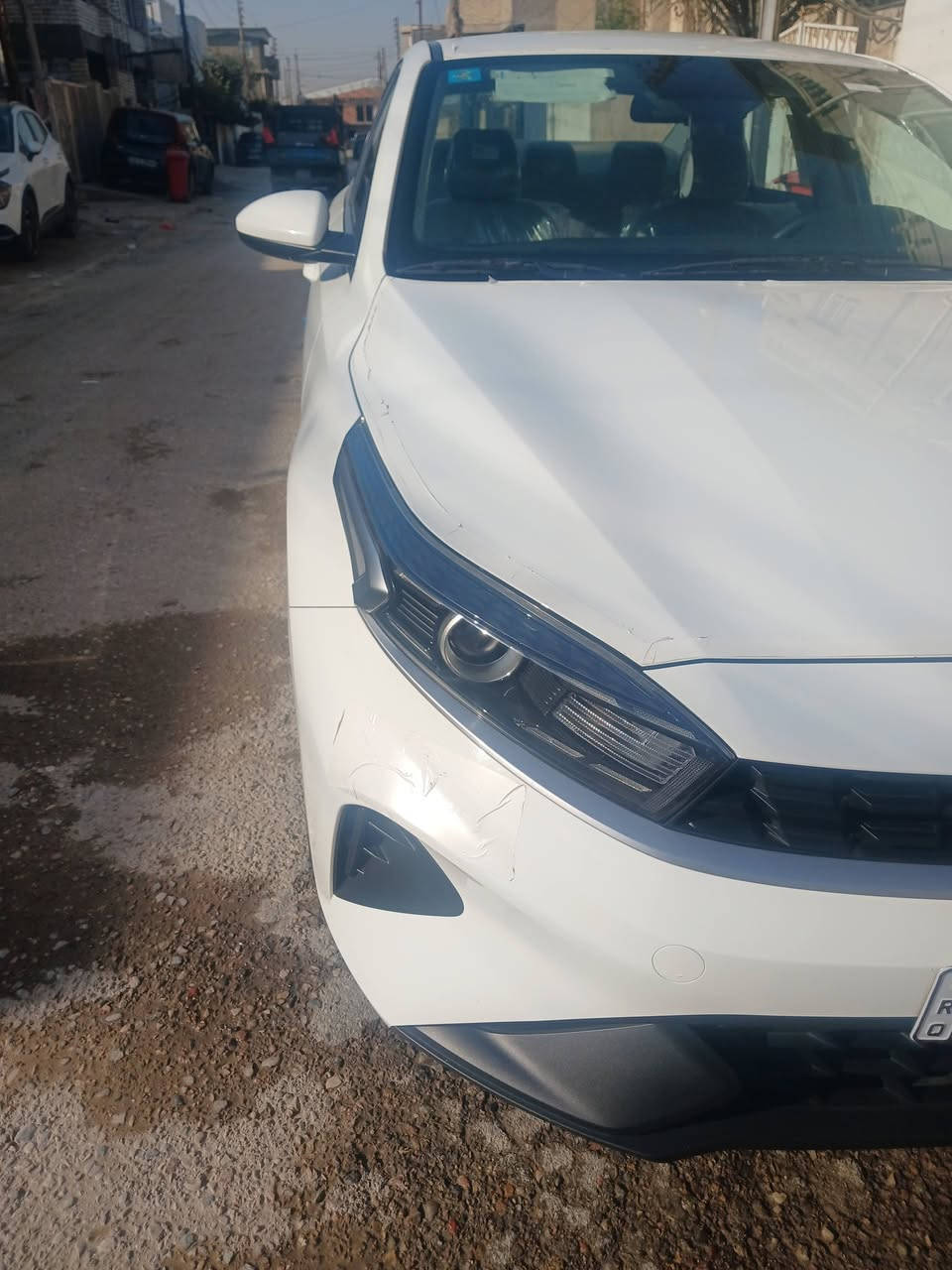 سلام عليكم سيراتو مديل 2024 الشركه الدوليه  السياره مكفوله من الصبغ وبارد وتبديل كفاله عامه السياره داخل لونين سبيرهه منازل السياره لدات وكامره وشاشه دواره الداخل مدوشم حراري السياره ماشيه 22 السياره جياست الشركه بيهن مكينه 2000 دوش أرقام الدوليه بغداد بسمي السعر 184وبيهه مجال مكان الدوره بغداد رقم الهاتف ***********
