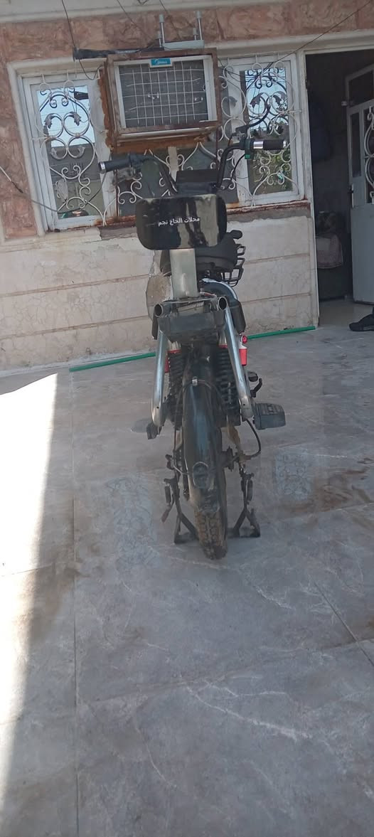 السلام ورحمة
ماطور شحن للبيع

ماطور شحن من محلات الحاج نجم

الماطور كلشي شغال بي بس مابي بطاريات

للتواصل خاص او على الرقم

***********

السعر 85 وبي مجال
