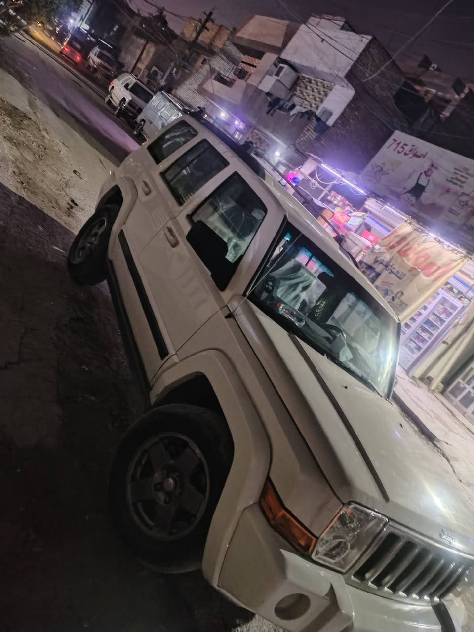 السلام علیکم جيب كوماندر مويل 2007 مكينه 6 سلندر 3700  سياره بيه بانوراما    رقم سياره بغداد  سنويه لحد2028   رقمي ***********
