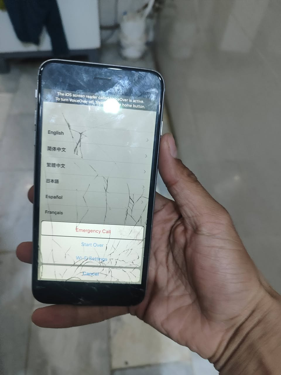 ايفون 6 لمس متوقف سعره 35 مكاني سماوة تواصل واتساب ***********
يفيدك جهاز ثاني لحتياط او حك شغلك او حك دقه نشر
