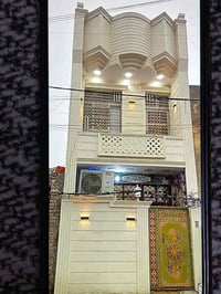 نصف قطعة • طابقين • قرب الحسينية الحيدرية