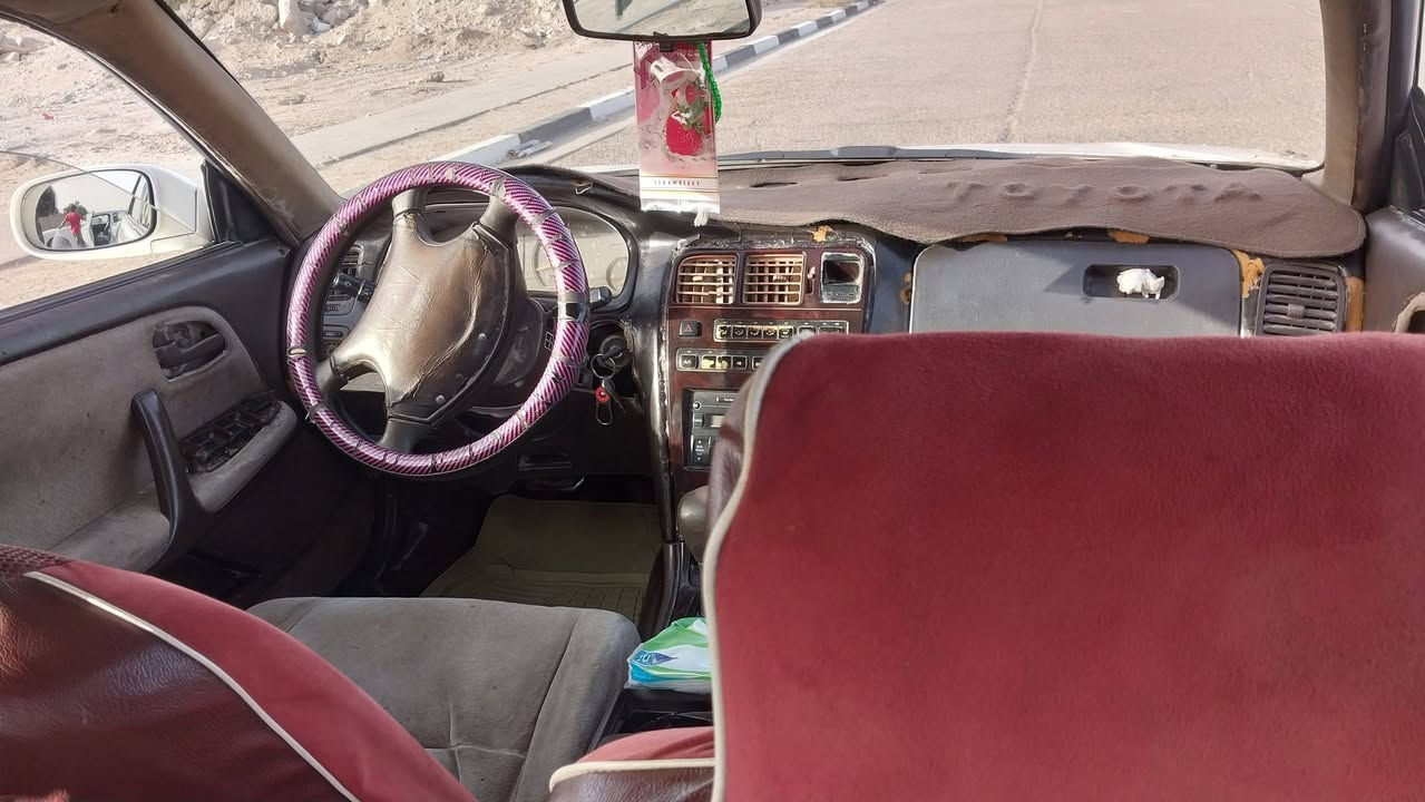 سياره مارك نفخ للبيع مديل 1992 رقم ذي قار السنويه ل 28 محرك اثين ونص السياره كصه جنطه سياره جاهزه حلوه السعر 30 مكان بصره خور الزبير الرقم ***********
