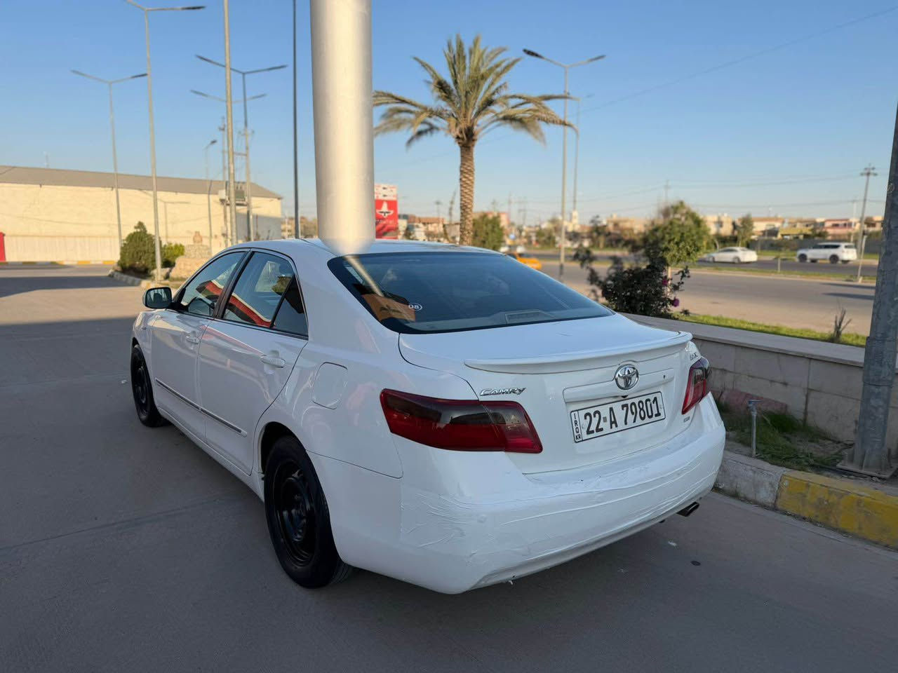 السلام عليكم للبيع فقط نقد بسعر مناسب (115) 
كامري خليجي 2008 محرك 24 محرك وكير شرط مكفول 
مواصفات GLX 
تحكم ستيرن شاشة وكامرة وحساسات سويج شخاطة كشن كهرباء داخل صاج بردة خلفي ABS بجم زينون 
تخم تايرات صدر بطارية تبريد كله شرط السيارة بدون نواقص خير من الله وبالعافية على الياخذها 
السيارة بدون صبغ مكفولة كفالة عامة 
رقم اربيل الدولي سنوية وهزة وشينكا كله جديد وبسمي تريد وكالة تحويل حاضر وبيها بطاقة بانزين 
مكاني كركوك وهذا رقمي 
*********** خابر وبخدمتك كركوك, العراق
