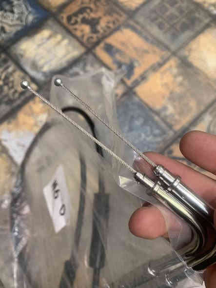 السلام عليكم
ويرات سكليتر 
خطين مالهارلي سبورت ستار 
قياس 90 سم
***********
