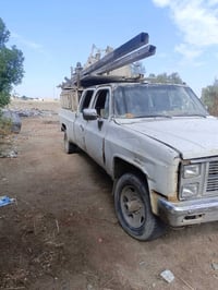 سياره موديل ( ٨٩) مكينه كاز بيع مستعجل  ٠٧٨٢١٠٠٥٥٦٤
