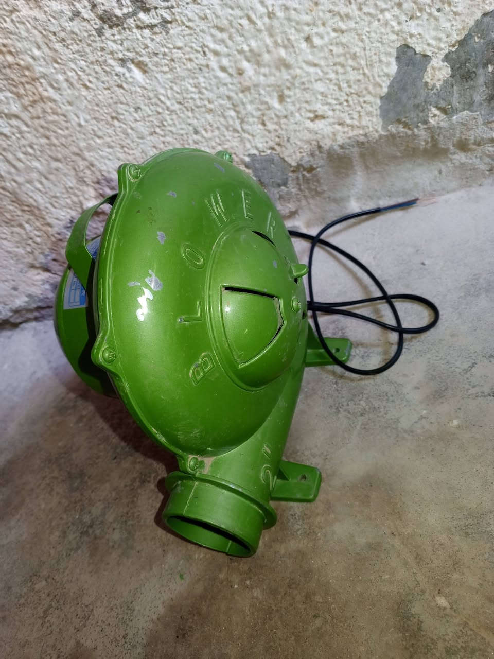 مفرغه مال مطبخ وماطور شوي كباب ما مستخدمات شرط الشغل مكاني الفهود السعر  ب 30 اثنينهن


**إذا كنت صاحب هذا الإعلان وتريد حذفه لأي سبب، رجاءا أرسل رسالة إلى الدعم الفني**