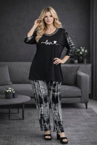 عرض خاص • ملابس